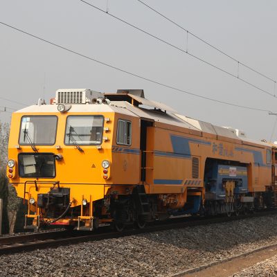 DWL-48 Continuous movement tamping and stabilizing machine